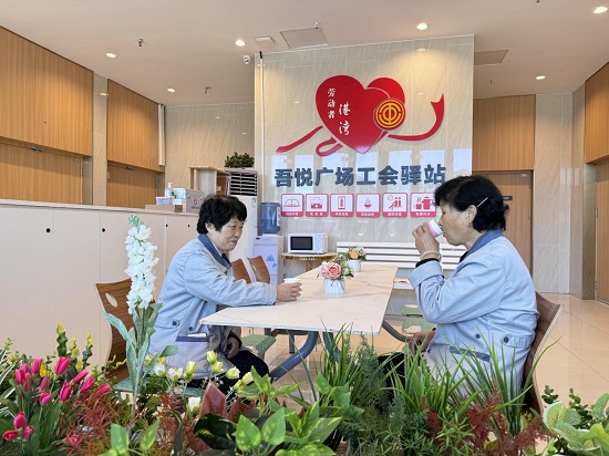 河北唐山：以雪为令齐上阵 破冰除雪保民生7.jpeg