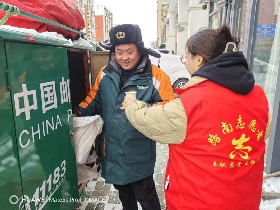 河北唐山：以雪为令齐上阵 破冰除雪保民生8.jpeg