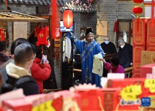“非遗”年货节 红火迎新春8.jpg