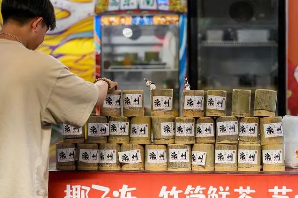 河北滦州：“夜经济”释放文旅新活力10.jpg