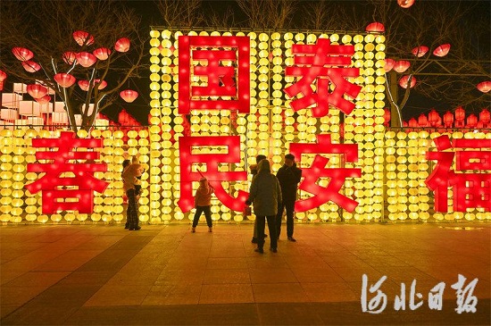 南湖花灯 满园花火 渲染一城春色3.jpeg