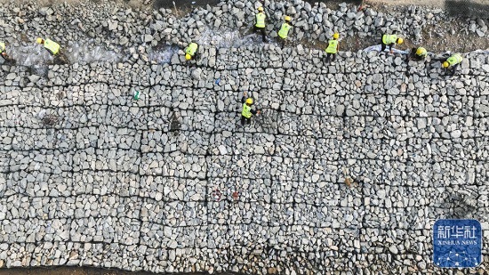 河北遵化：河道防汛施工忙1.jpg