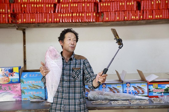 鱼虾蟹更肥美 捕养销更现代！唐山沿海开渔见闻3.jpeg