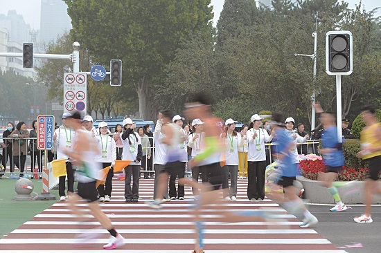 唐山银行·2024唐山马拉松圆满落幕3.jpg