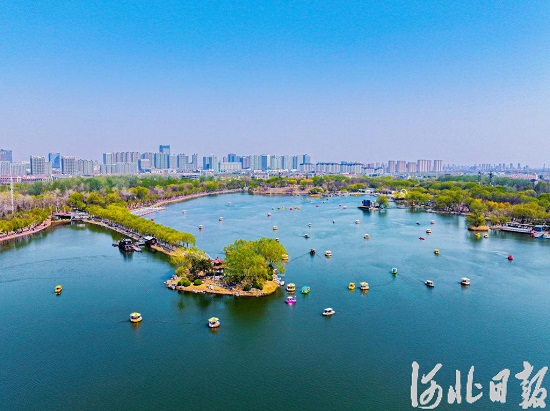 春游南湖