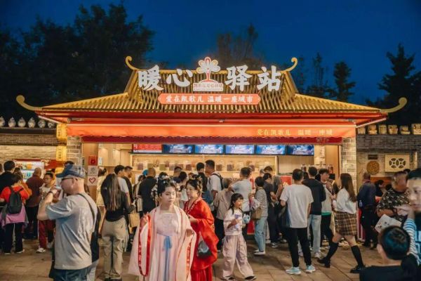 单日游客量11.8万人次！河头老街登顶抖音全国景点榜6.jpg