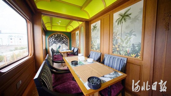 唐山造！全国首列跨境舒适型旅游列车正式投运3.jpeg
