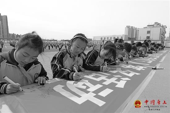 点击图片查看详情 滦南人口_滦南县 情暖空巢 夕阳路上健康伴您行 志愿服务行动全面启动
