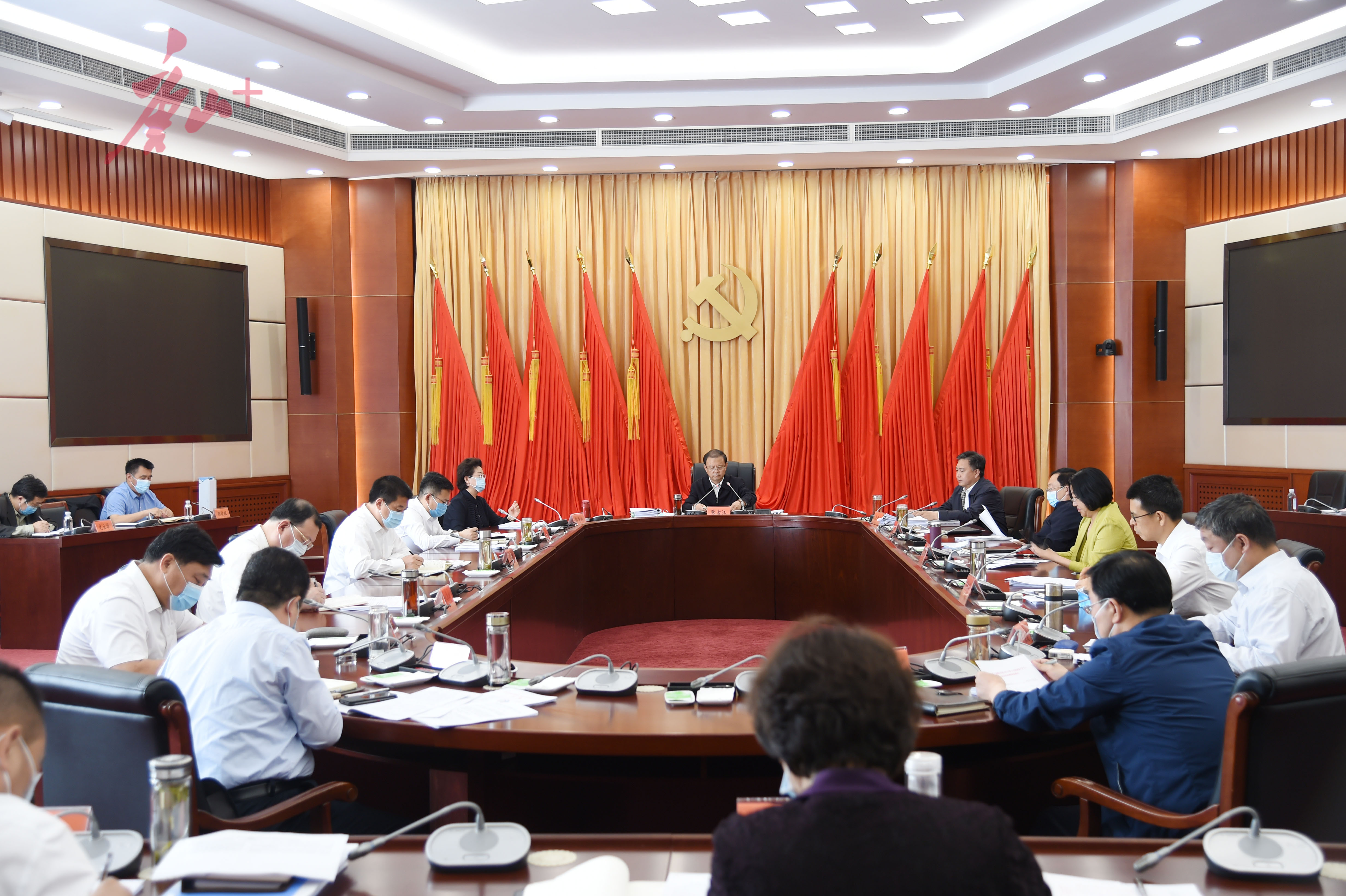 唐山市委召开常委会(扩大)会议